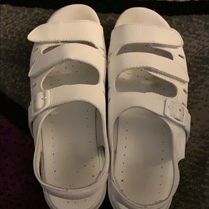 Woman’s Propet sandals